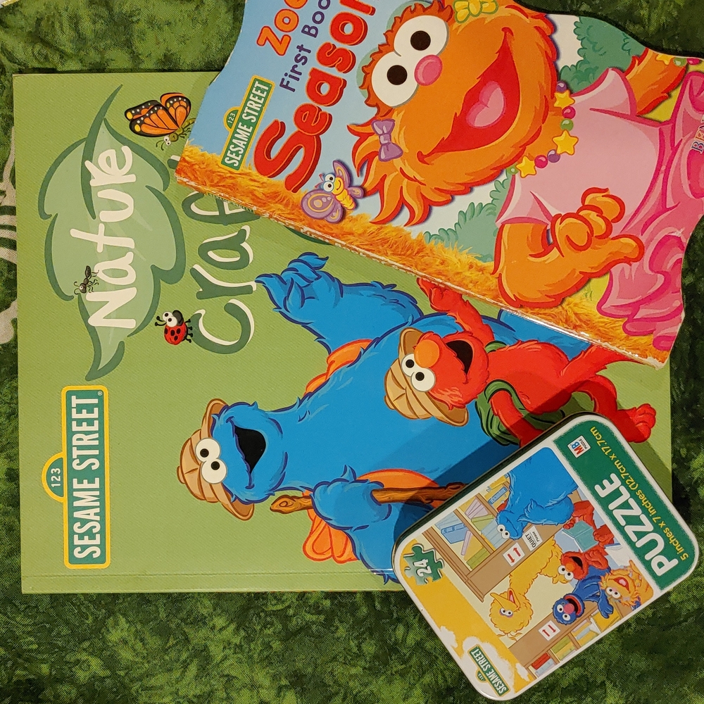 Sesame Street Book + Puzzle